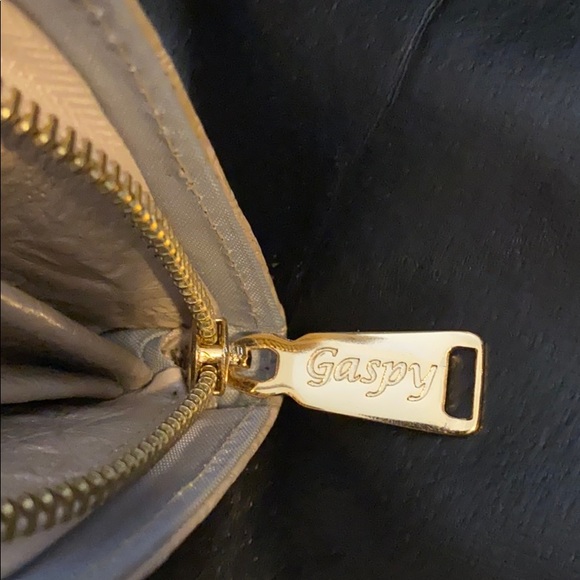 The Gaspy wallet is beautiful! Are you going? - Picture 6 of 8